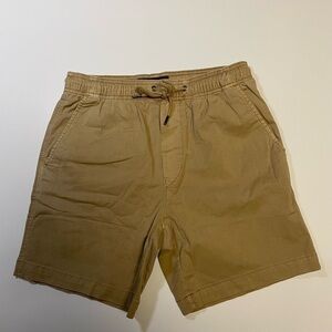 American Eagle men’s Flex Lived-in new shorts. XS $15 Drawstring waist